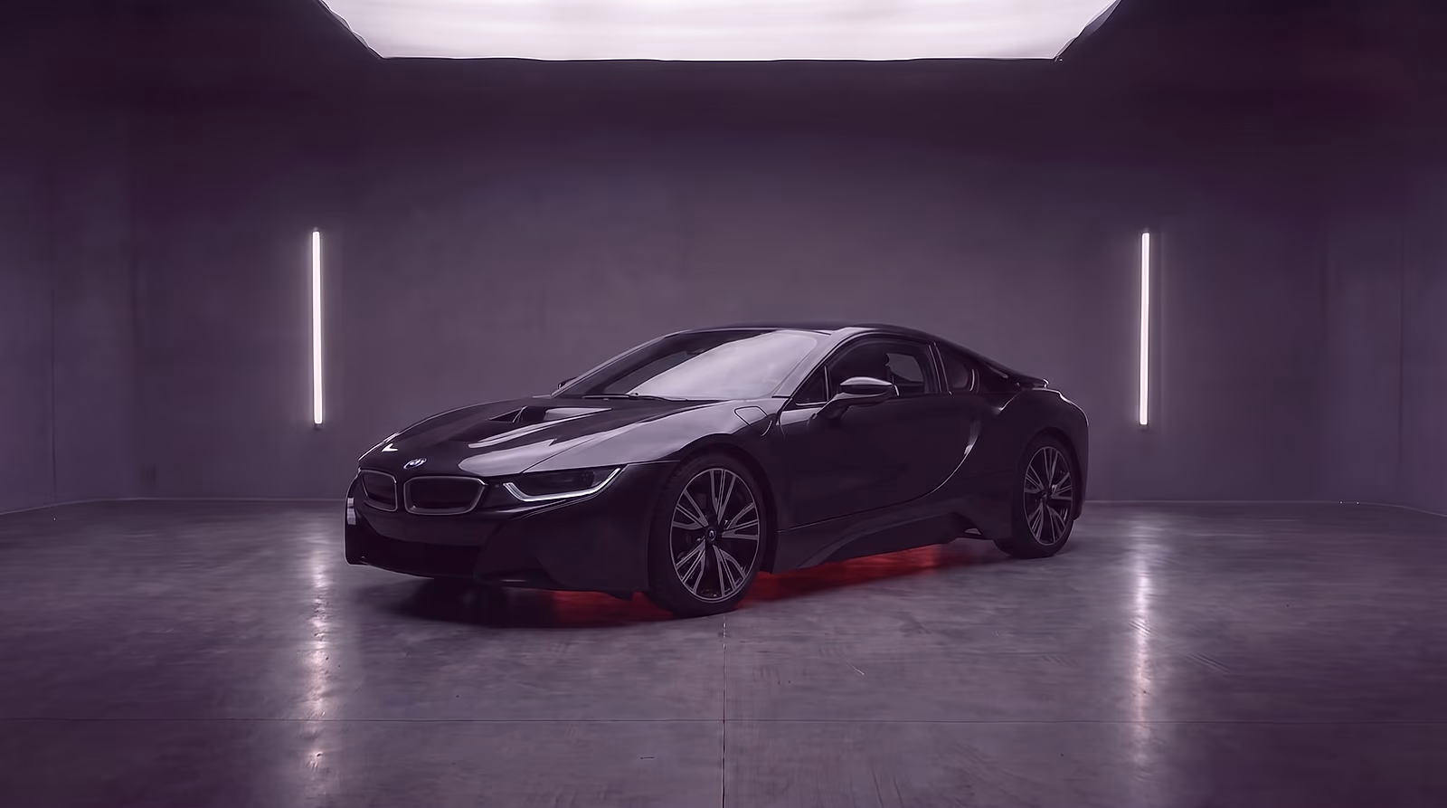 i8