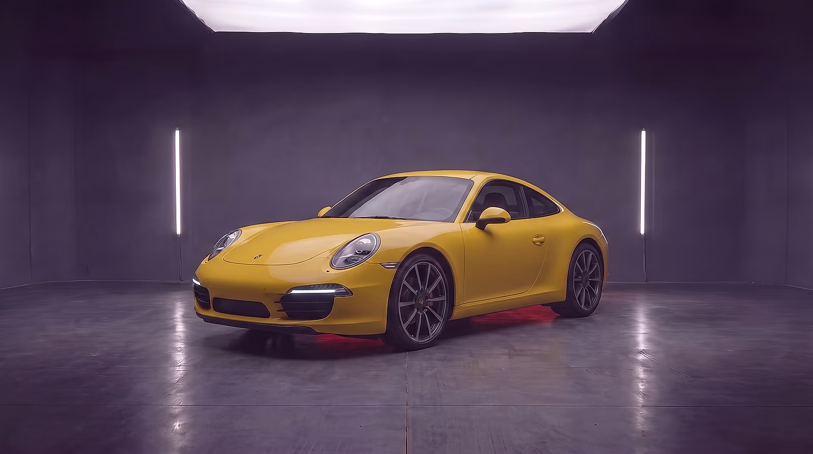 911