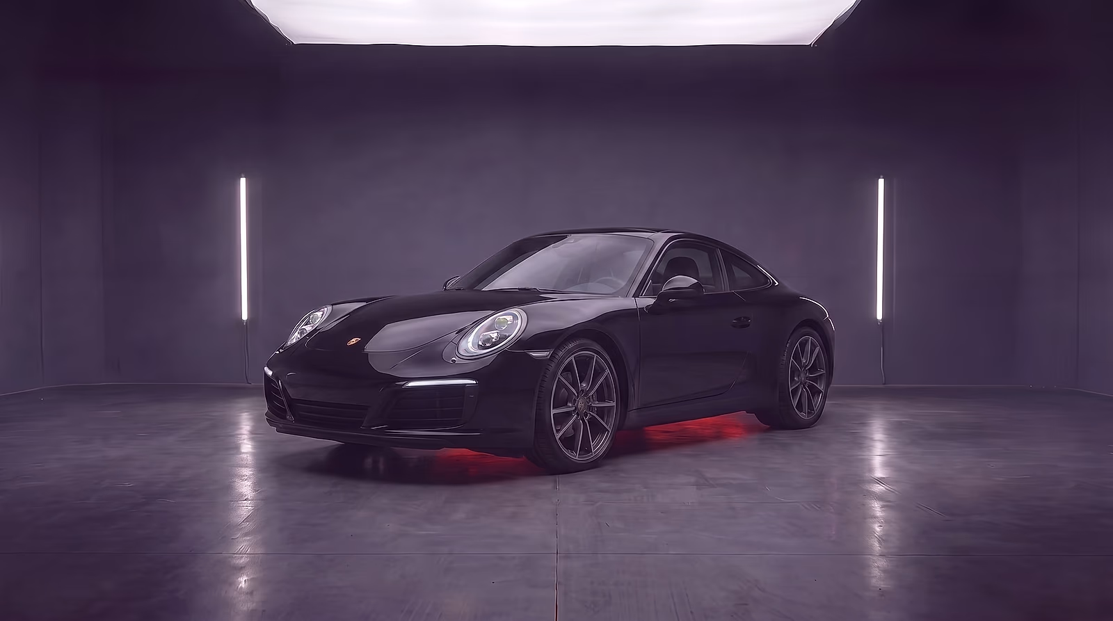 911