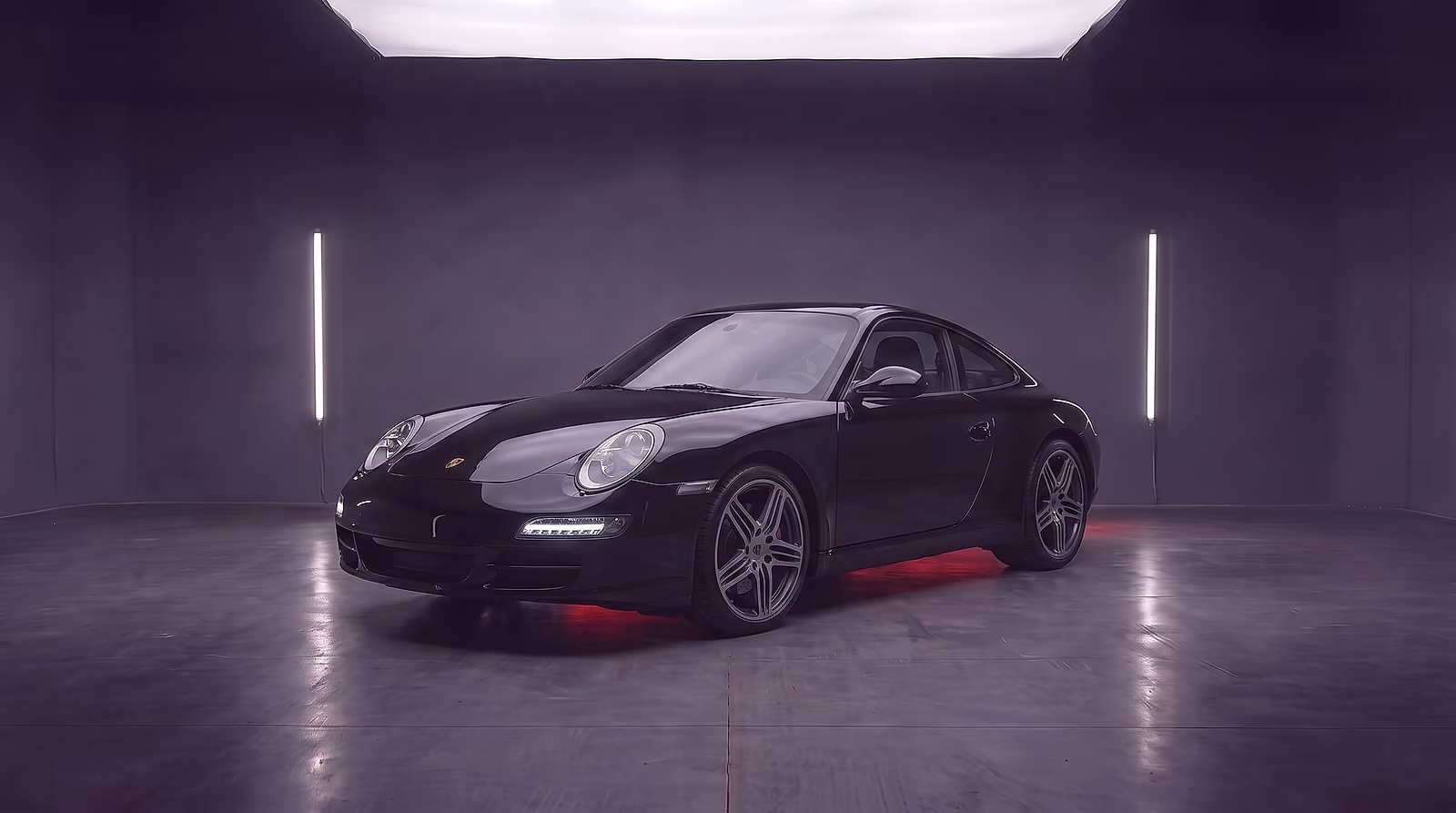 911